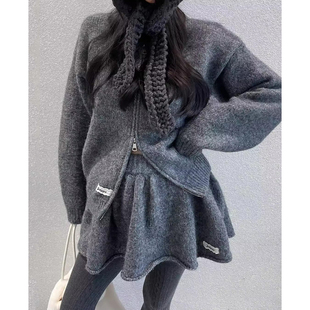 新款 时尚 毛衣外套女2025秋季 软糯百搭针织开衫 高腰卷边半身裙 套装