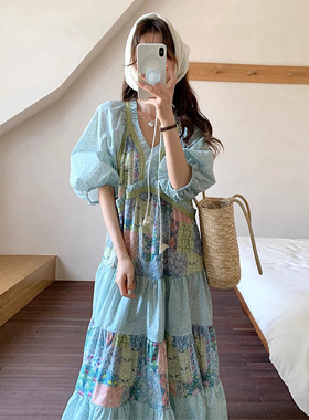 良良家波西米亚风撞色拼接碎花连衣裙女夏季新款复古V领宽松长裙
