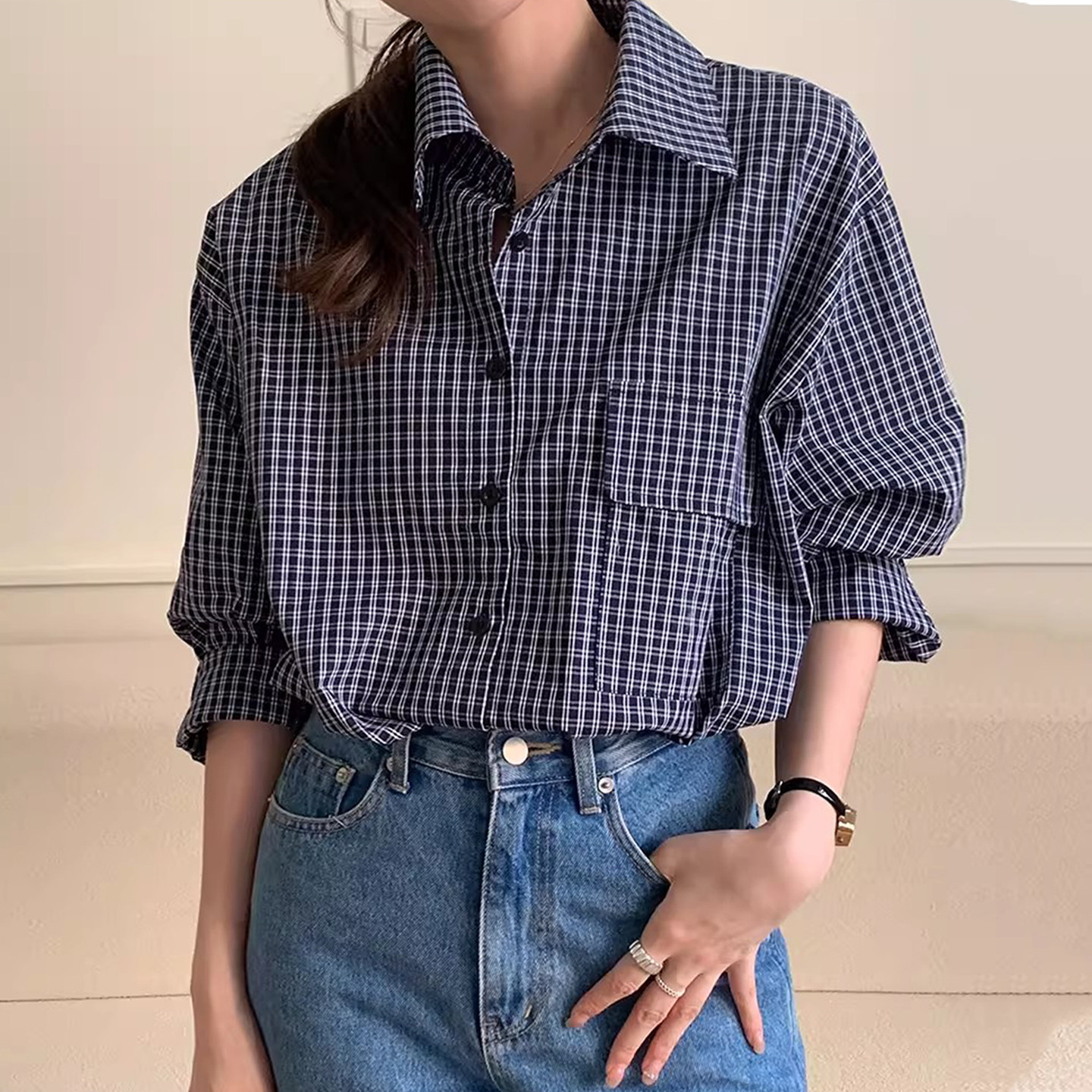 复古风蓝色格子单口袋翻领长袖衬衫女早春季新款宽松百搭衬衣外套