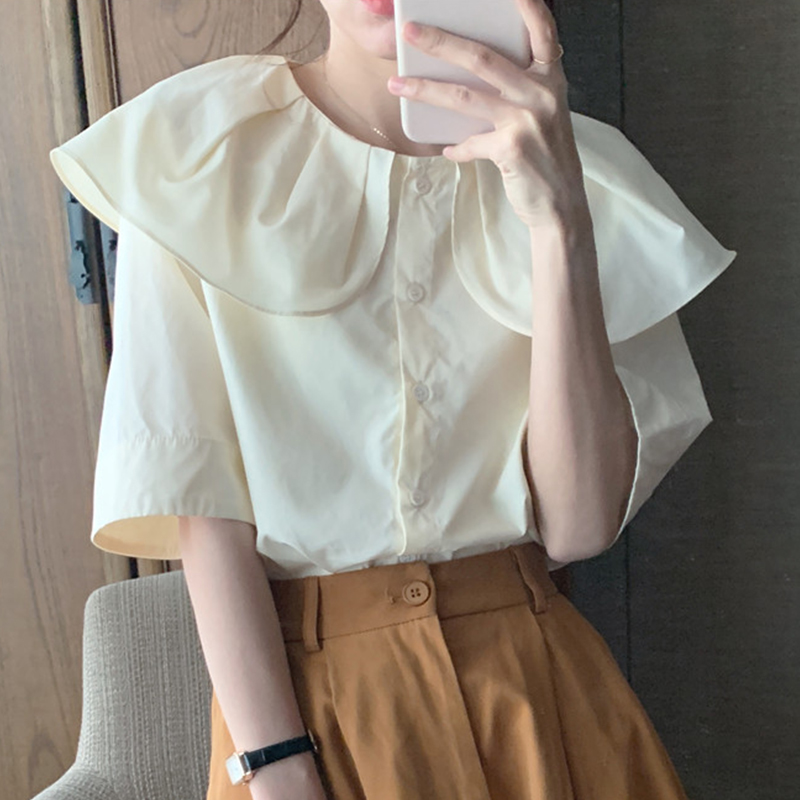 chic大翻领单排扣纯色短袖衬衫女