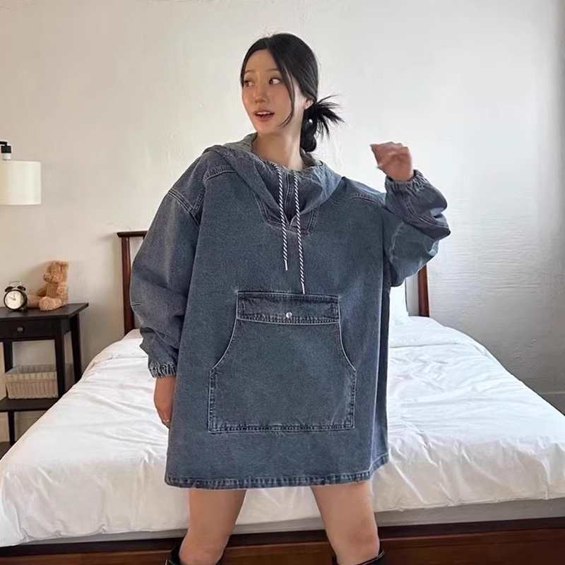 大口袋设计感长袖连帽牛仔连衣裙