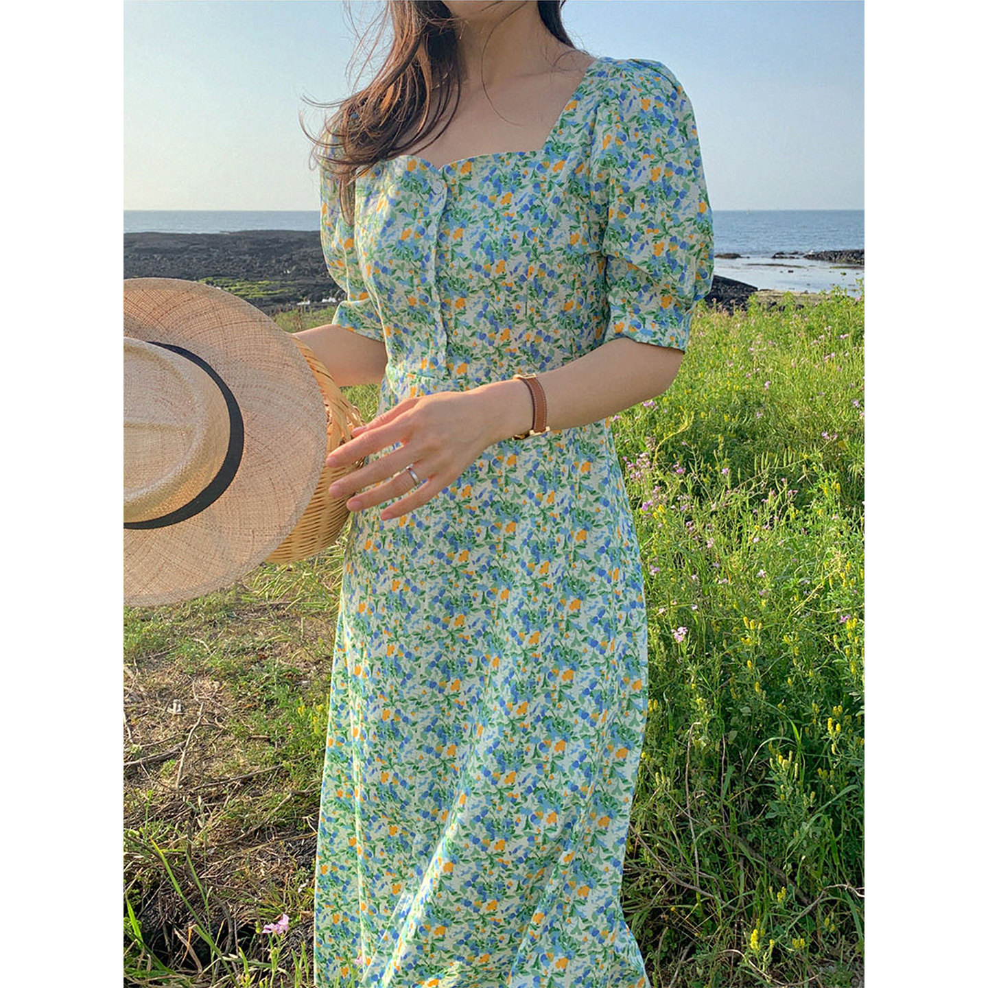 减龄小清新碎花连衣裙女夏季韩系高腰显瘦开叉泡泡袖茶歇裙长裙子