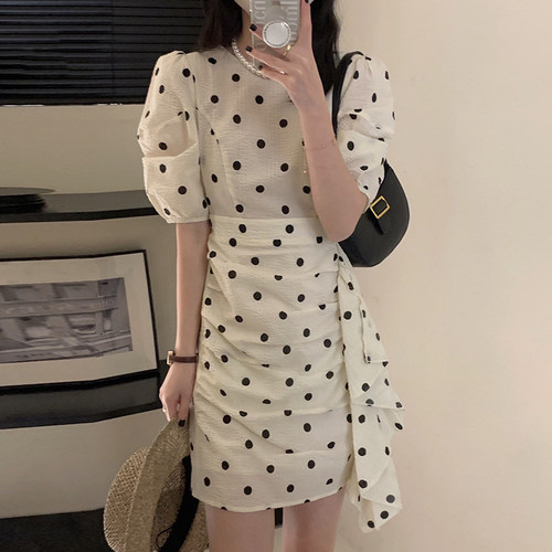 chic圆领收腰泡泡袖波点连衣裙女