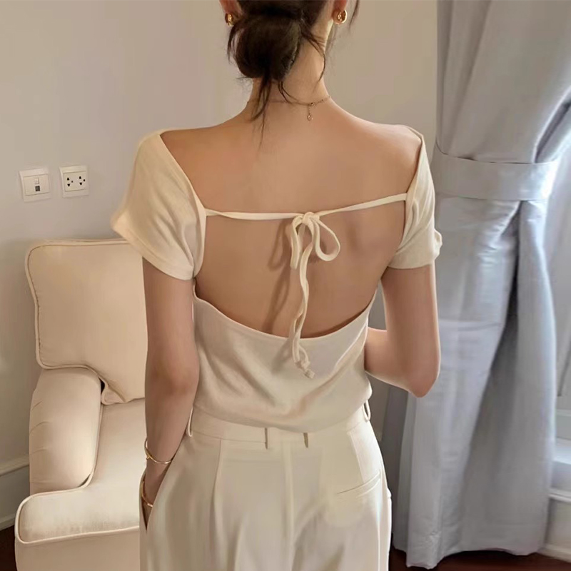 法式简约一字领露背短袖T恤