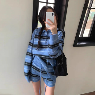 时尚套装polo领软糯条纹针织衫毛衣女2025秋季新款高腰显瘦短裤子