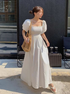 打揽收腰显瘦款泡泡袖连衣裙女