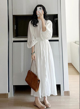 良良家法式重工连衣裙女春季新款白色高级感泡泡袖小香风长裙子