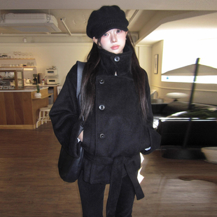 法式高级感夹棉毛呢短外套女2025冬季新款系带显瘦保暖呢子上衣