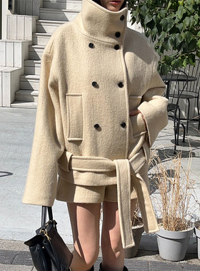 良良家高级感廓形立领呢子大衣女
