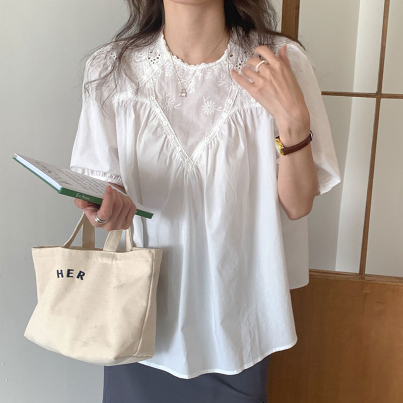 韩国chic圆领镂空刺绣花朵衬衫女