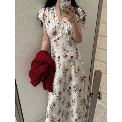拼接蕾丝收腰显瘦长款碎花连衣裙