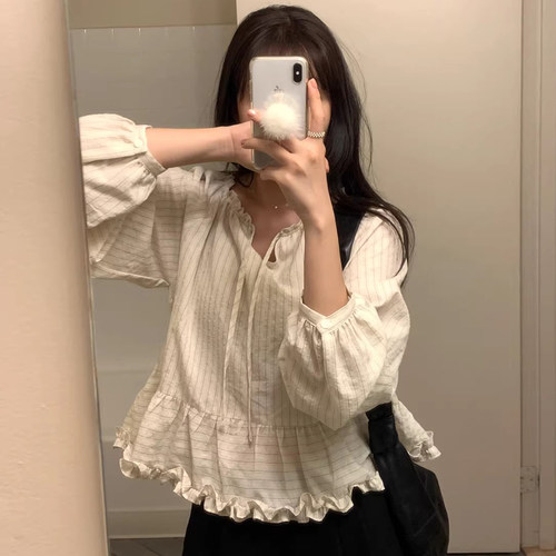 条纹木耳花边拼接V领系带衬衫女