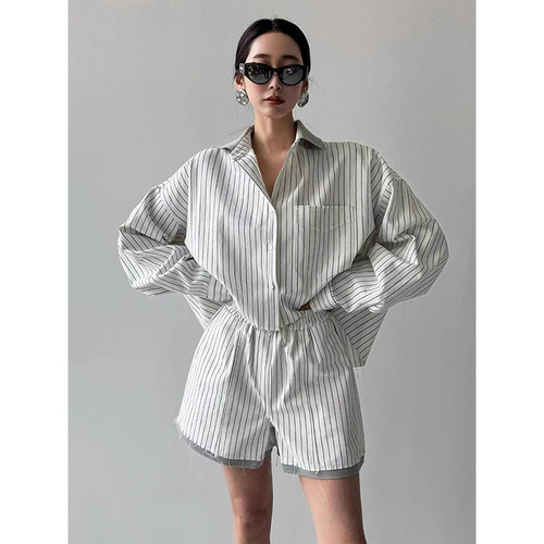 拼接翻领条纹衬衫短裤套装女