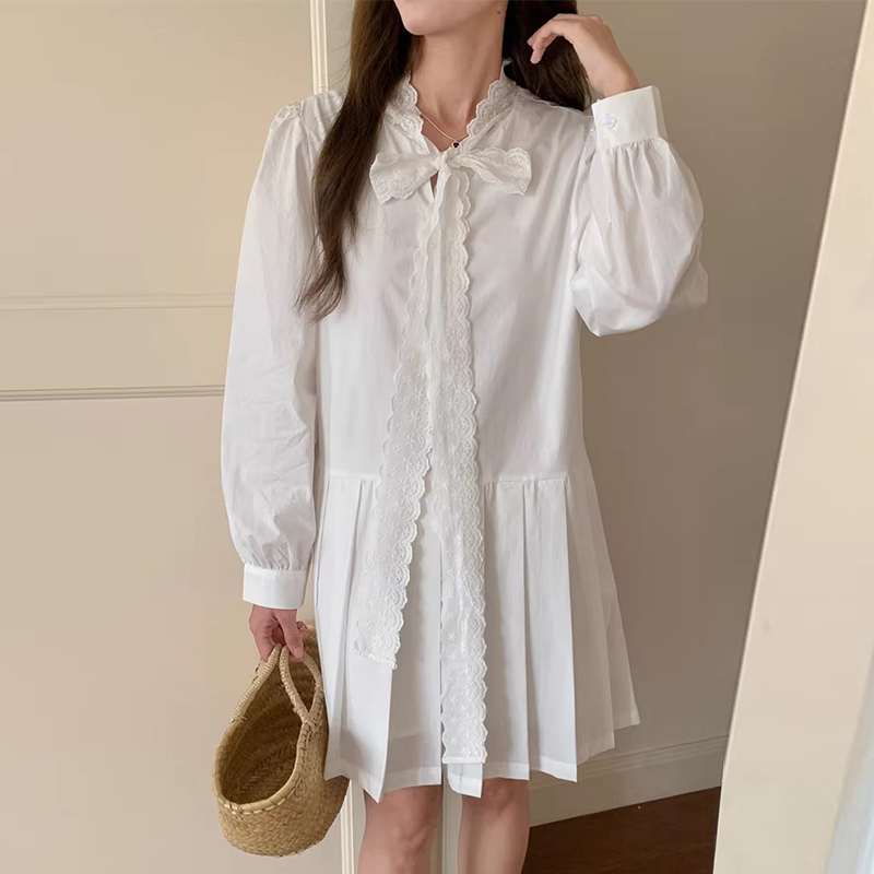良良家蕾丝花边蝴蝶结系带连衣裙女春季新款甜美减龄百褶裙短裙子