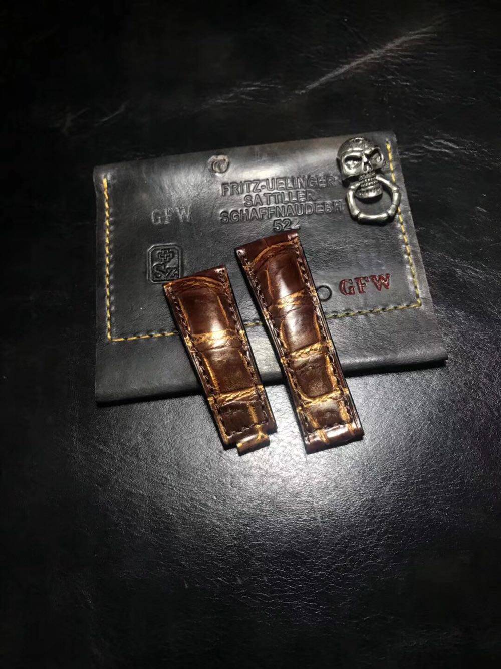 卓越表行 适配劳力*手表表带 鳄鱼皮 皮带 炫彩齐全颜色