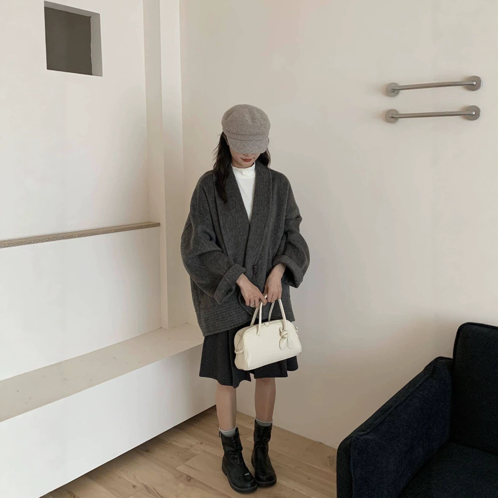 斯卡露2026秋冬新款设计感短款呢子大衣女新款毛呢外套羊毛大衣韩