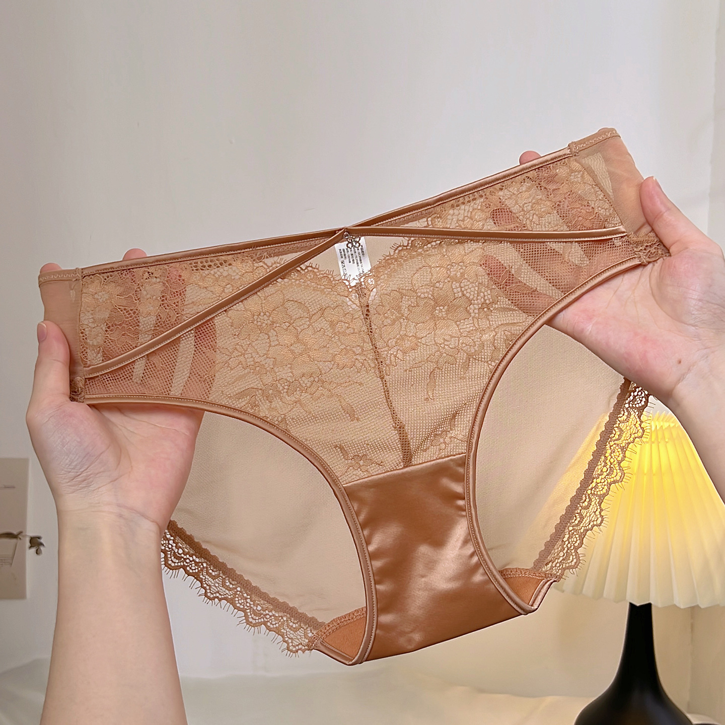 欧美性感蕾丝内裤女提花网纱三角裤低腰纯欲诱惑女士内裤薄款透气