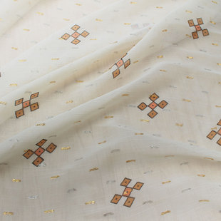 米黄色金银线提花印菱形格雪纺布料 汉服长裙披肩围巾窗纱diy面料