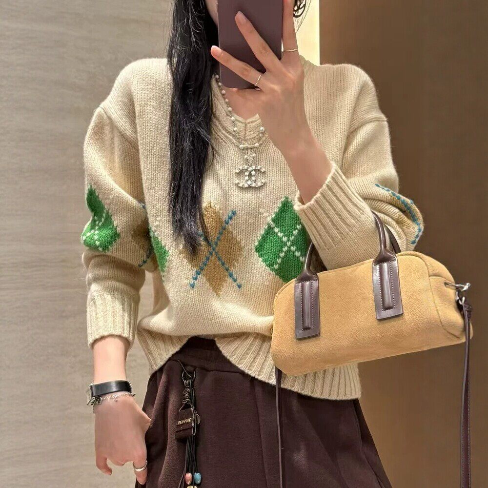 秋冬纯羊毛V领撞色加厚套头毛衣