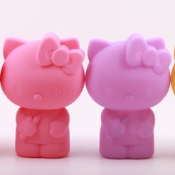 日本Sanrio三丽鸥hellokitty猫矽胶立体可爱公仔造型笔袋直立笔盒