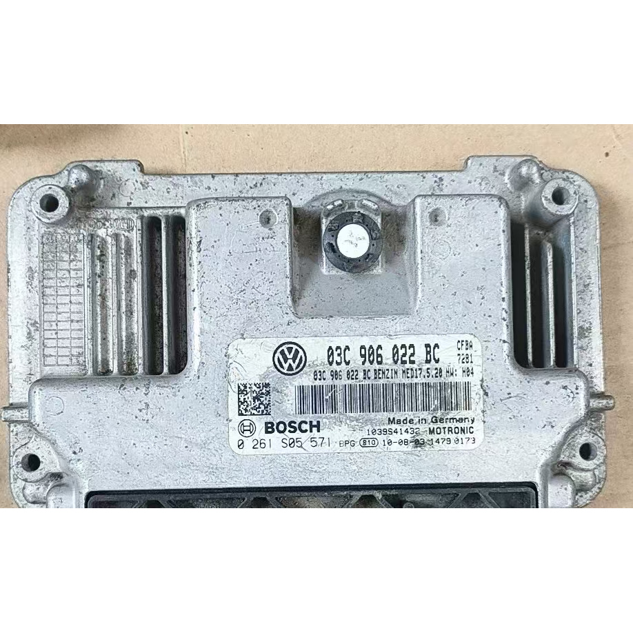 大众新宝来发动机电脑板