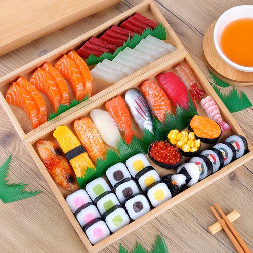 仿真寿司三文鱼日本料理紫菜橱窗