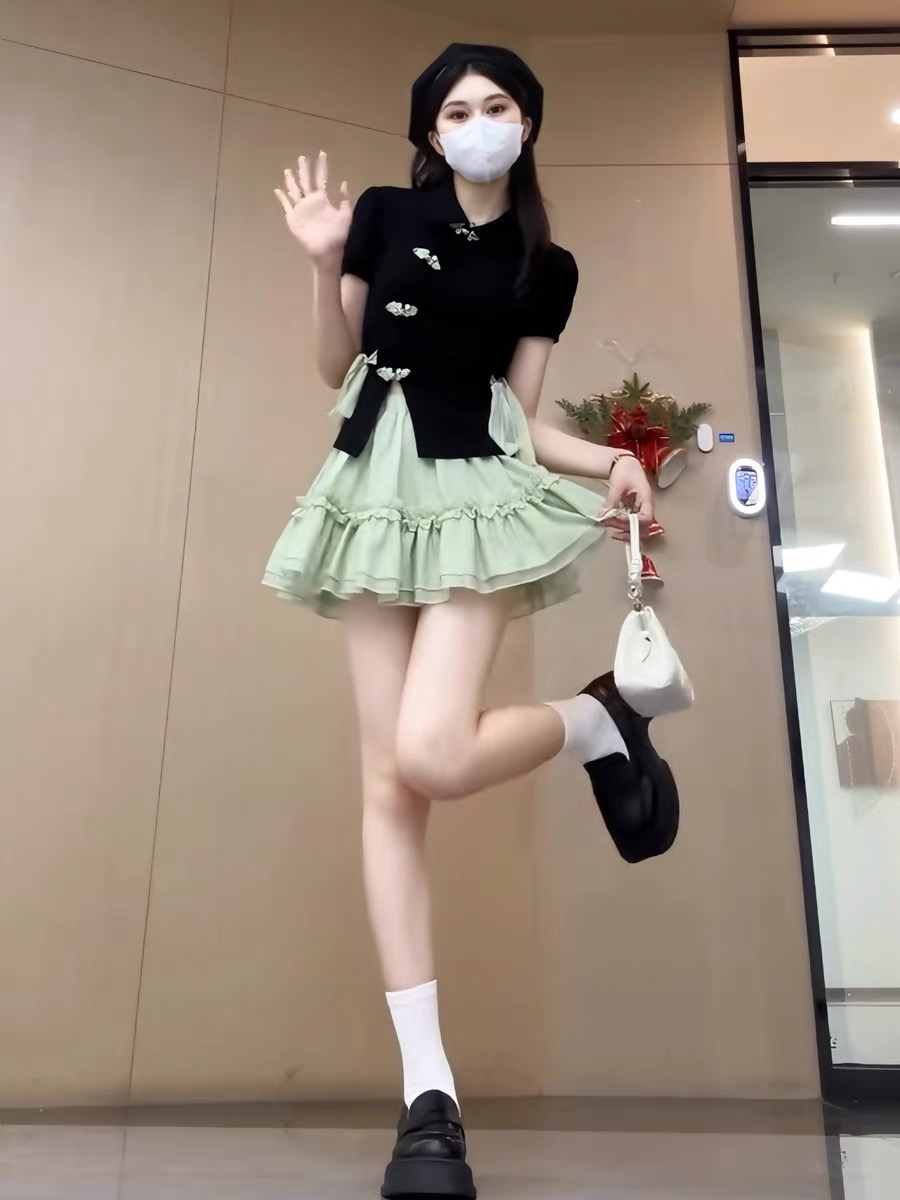 新中式国风甜辣套装女夏绑带收腰盘扣上衣短裙jk制服两件套小个子