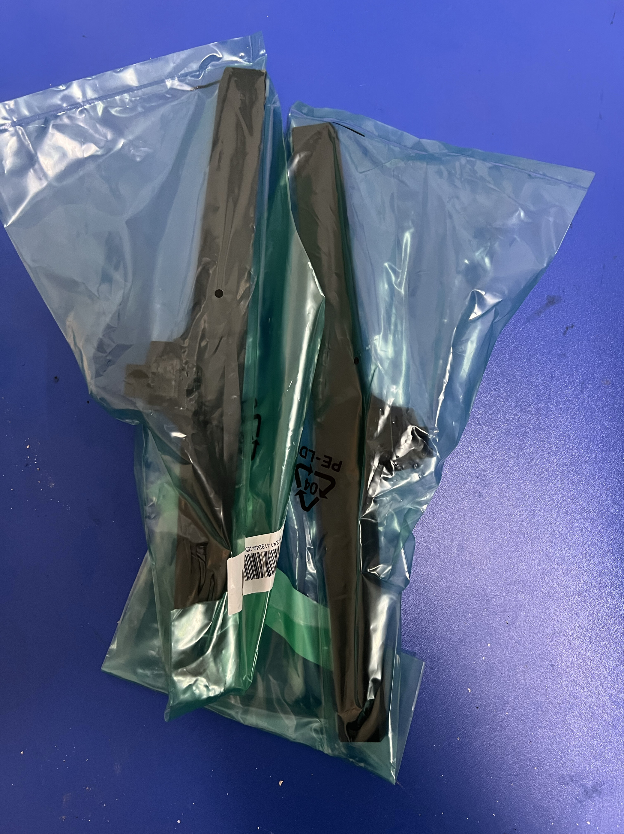 适用于海信65E3Q 底座 支架带螺丝