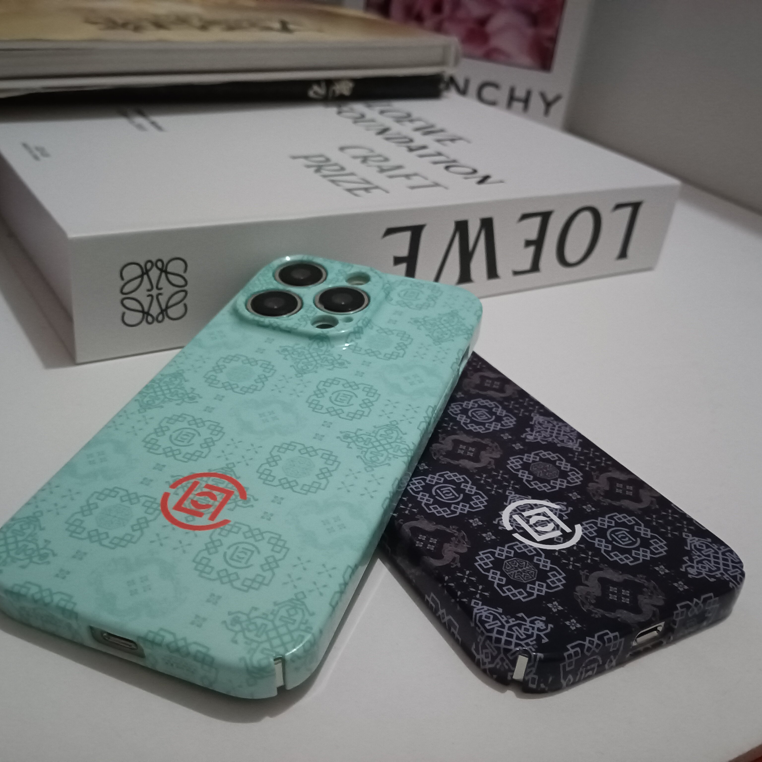 陈冠希CLOT丝绸菲林壳iPh手机保护套/壳