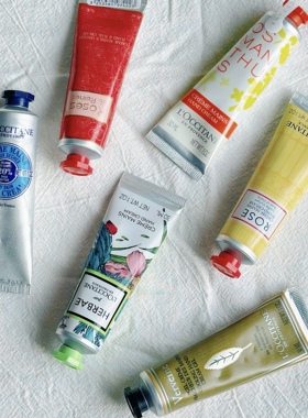 源95！法国 香氛护手霜30ml 乳木果/马鞭草/玫瑰/绿野奇境