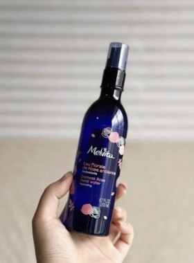 养成水嫩肌！幂威特大马士革蔷薇花香保湿水200ml 带喷头爽肤水