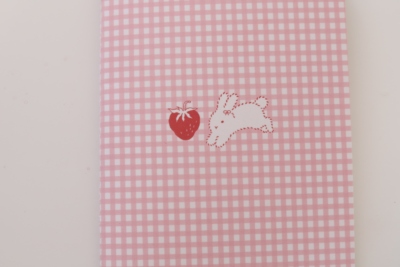 原创手帐素材可爱卡通草莓兔子盐系简约清新ins格纹粉色tn本彩页