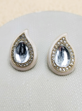 白色水滴中古法式独特复古耳饰珐琅高级气质百搭耳钉耳夹B924