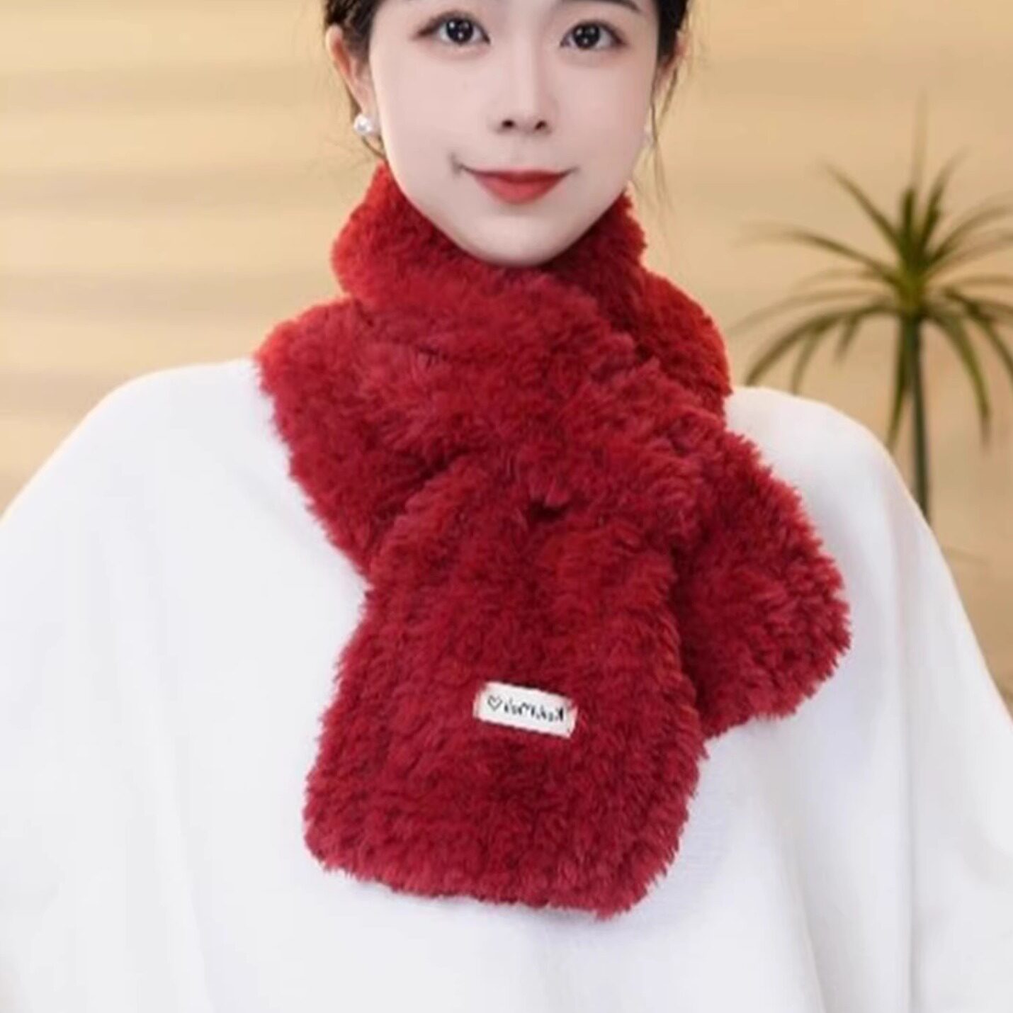 新款纯色毛绒交叉围巾女保暖加厚