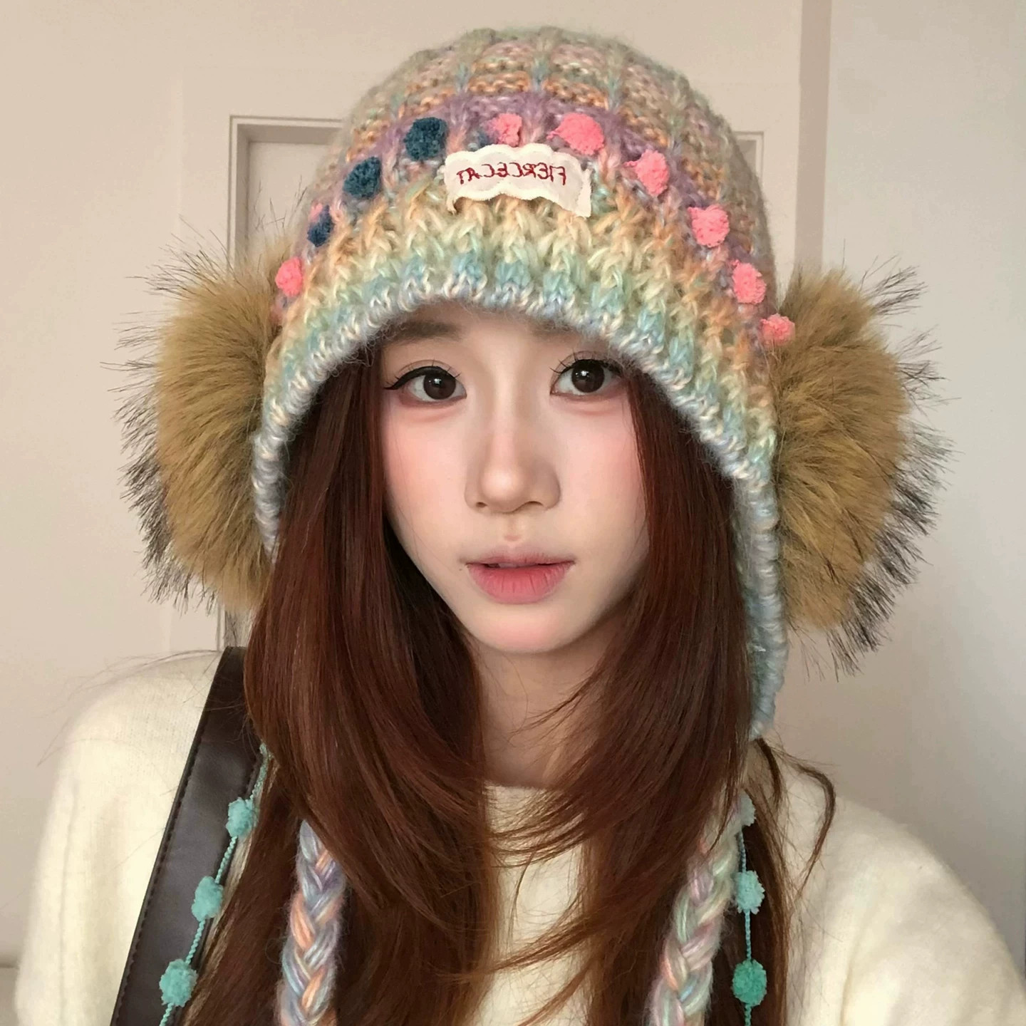 秋冬新款可爱毛绒护耳针织帽女