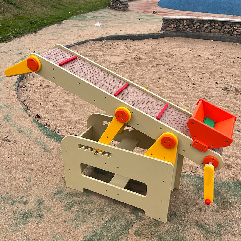 幼儿园户外沙水玩具防腐木沙滩游戏组合卧式运输机(可调节高度）