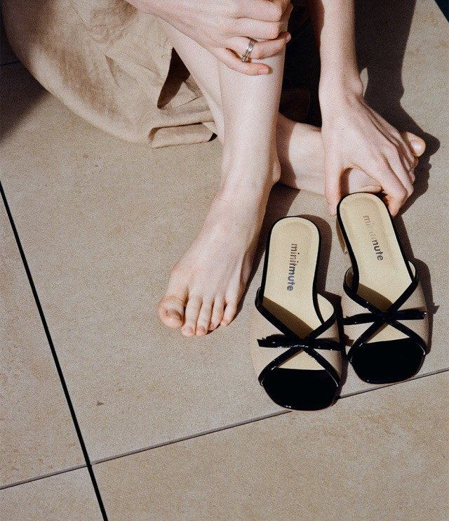 minitmute夏季蝴蝶凉鞋ribbon slipper 丝带低跟拖鞋凉拖韩国直邮