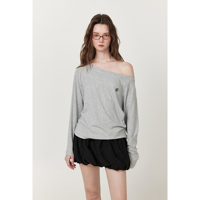 FISSXS原创露肩打底衫长袖显瘦针织上衣修身斜肩百搭不规则长T女