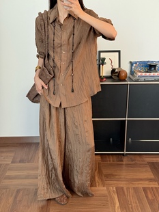 褶皱慵懒随性松紧腰休闲长裤 价格咨询老钱风姆米真丝衬衫 两件套