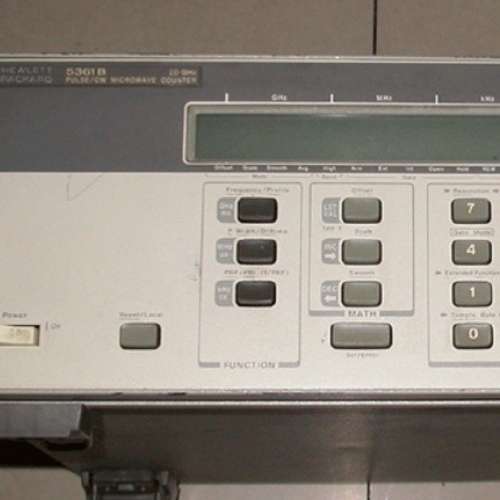 销售回收美国原装HP惠普5361B 5370B 5371A 5372A台式微波频率计