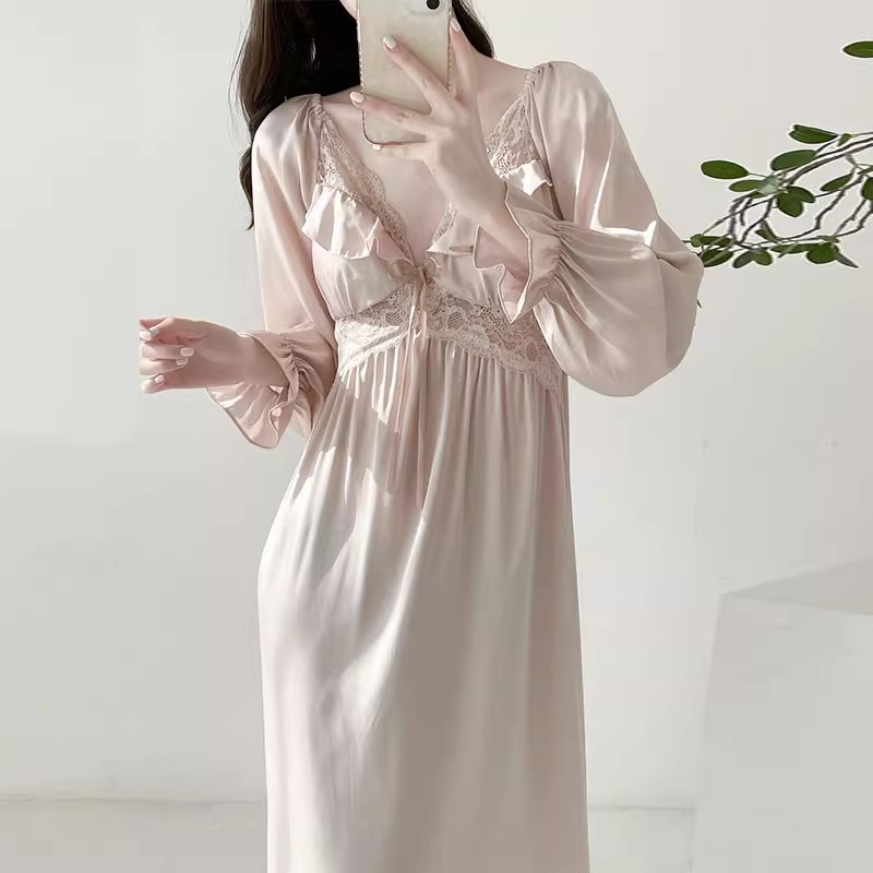 仙女风带胸垫长款过膝真丝睡裙