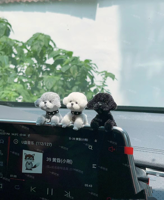 泰迪比熊汽车摆件中控台显示屏装饰特斯拉车内好物后视镜原创饰品