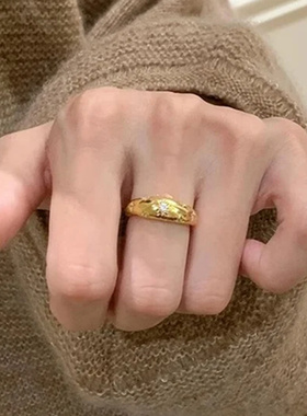 中古金色亮面微镶星芒戒指