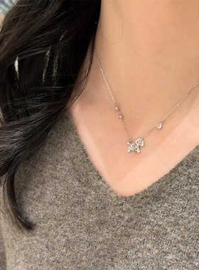 爆闪满钻小马项链小众本命年精致