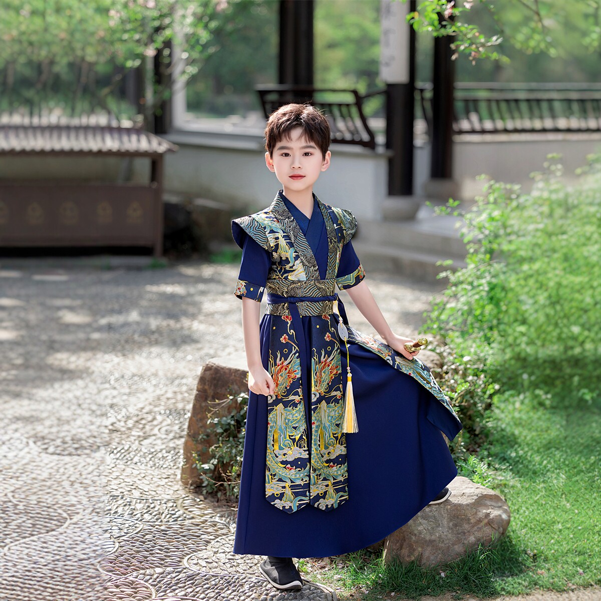 南昌市汉服男女童夏季中国风短袖薄款帅气演出服古代古风儿童