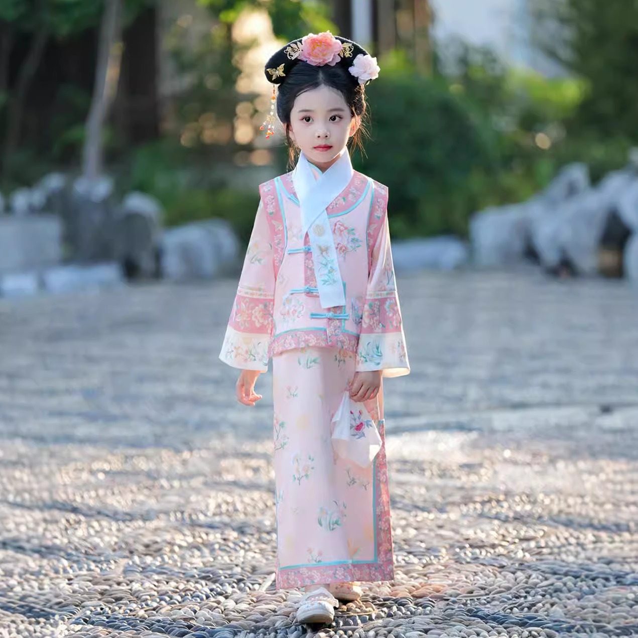 汉服女童格格服古装清朝春秋款满族宫廷小公主长款裙子古风演出服
