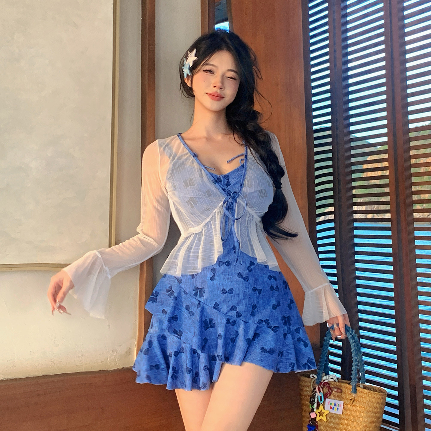 泳衣女款连体裙式性感长袖罩衫大码微胖女孩遮肉高级感泡温泉泳装