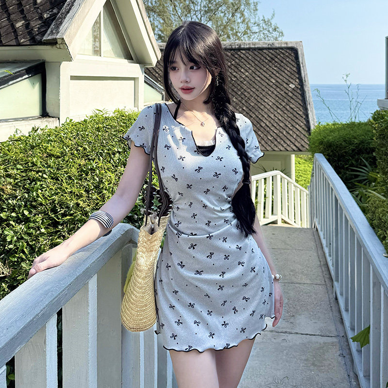 泳衣女款成人女士分体保守遮肉两件套绝美高级感2026新款温泉泳装