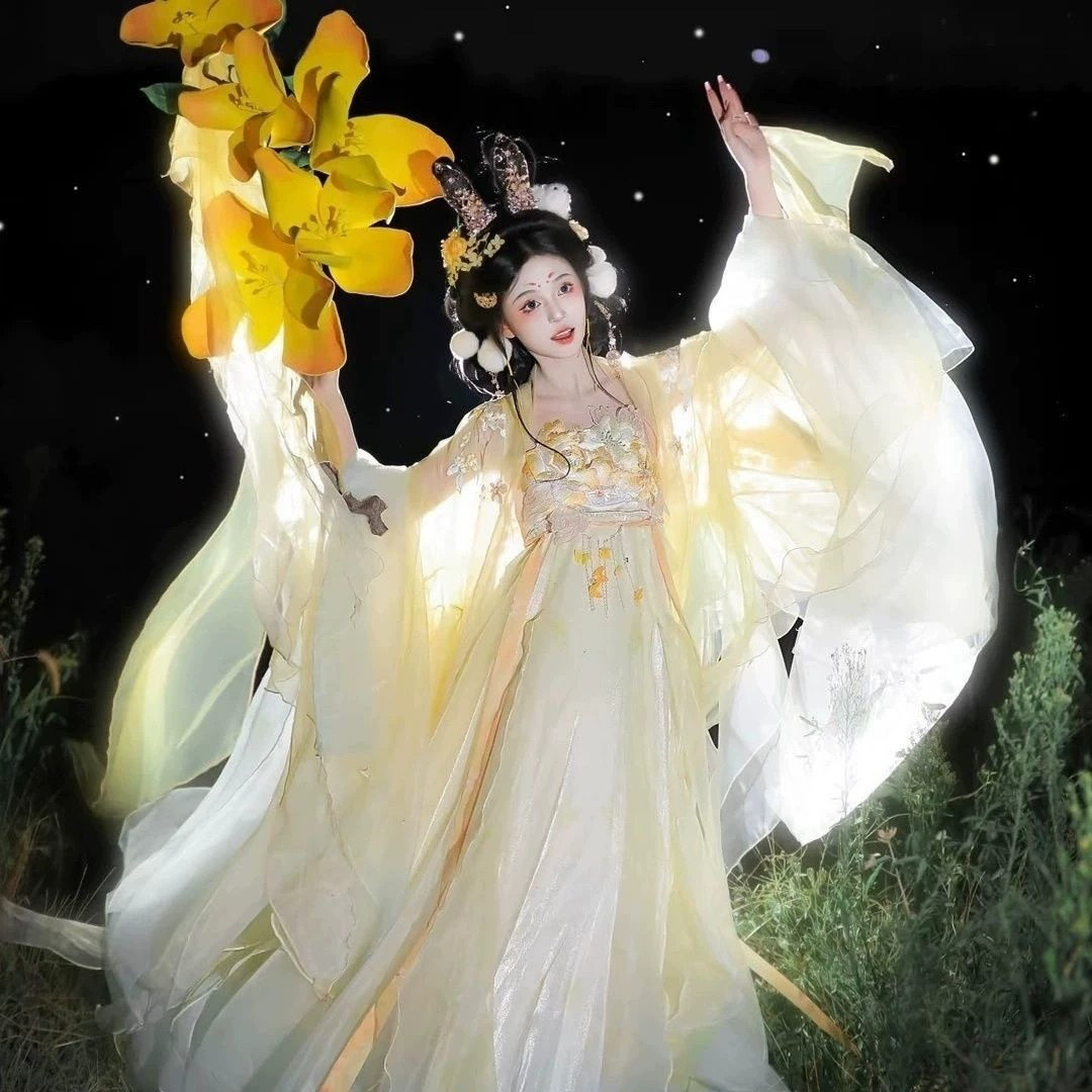 新款原创汉服女美人银杏神女齐胸襦裙仙气飘逸古装桂花花神汉服