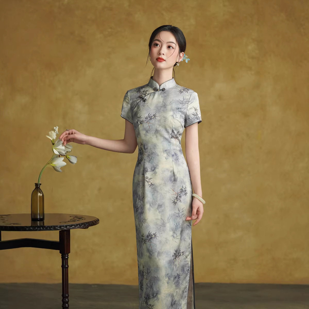 2026年春夏新款旗袍新中式国风气质长款修身日常可穿年轻连衣裙女